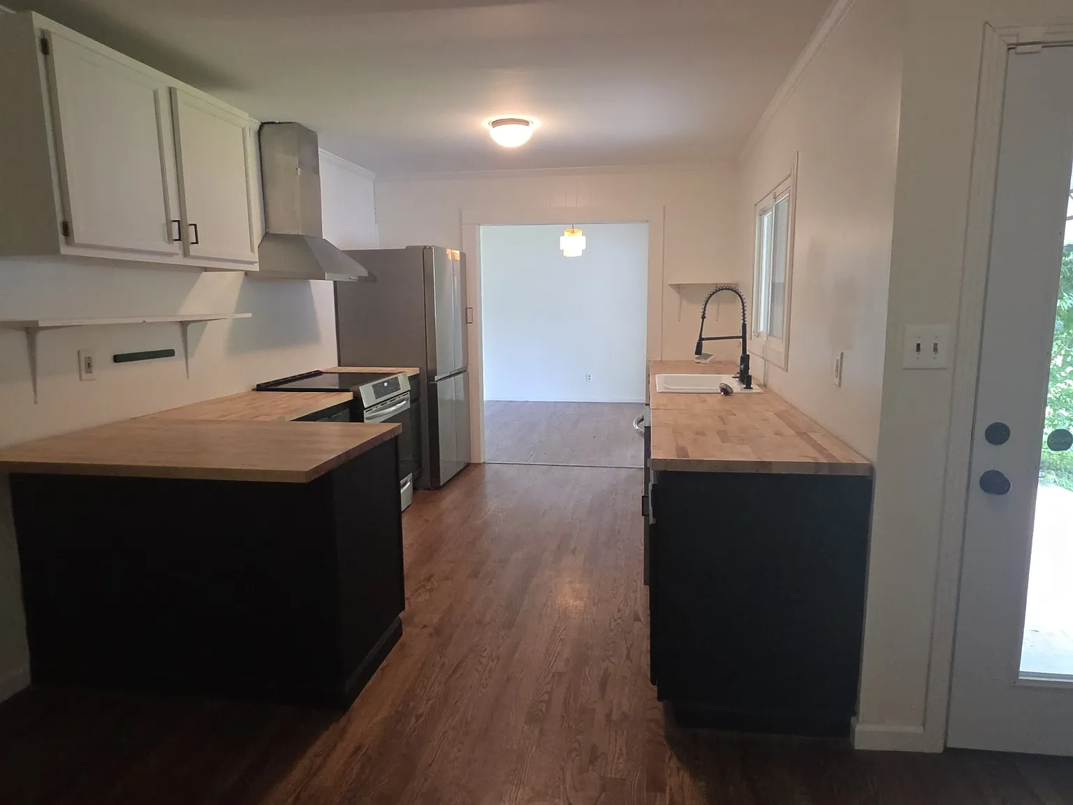 504 East Vine Street - 1 — Photo 2