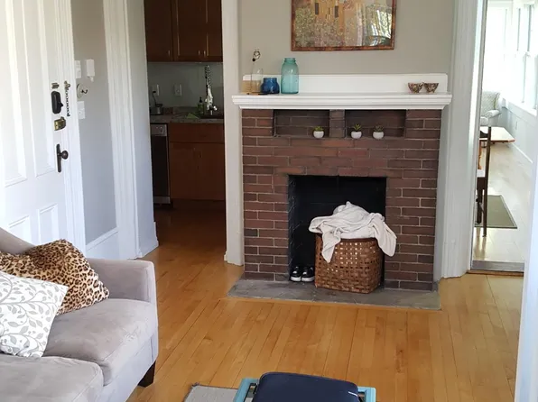 355 S Union St #5, Burlington, VT 05401
