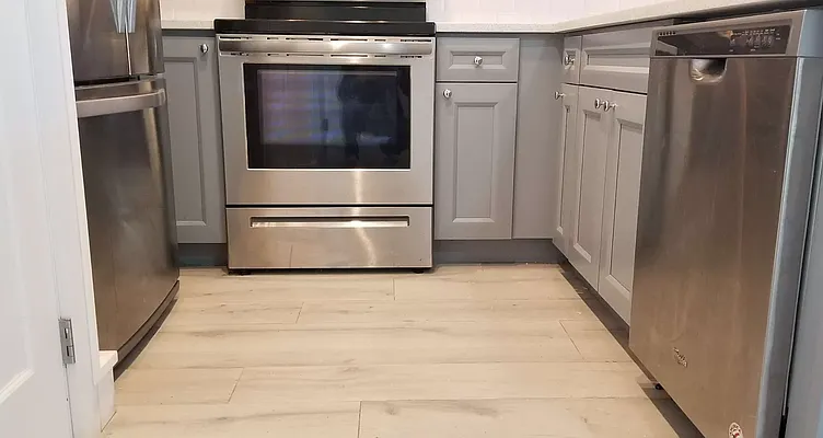 Rented by MySpaceNYC | media 13