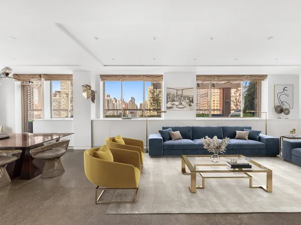 350 East 82nd Street image 1 of 20