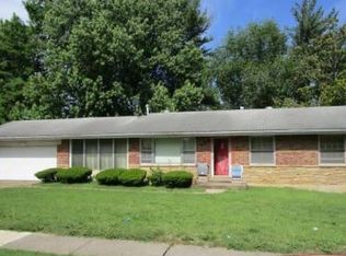 10349 Bellefontaine Rd #R, Saint Louis, MO 63137