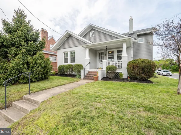 320 E Monroe Ave, Alexandria, VA 22301