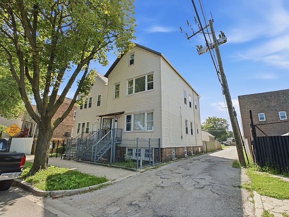 2nd image of 4714 S Throop St