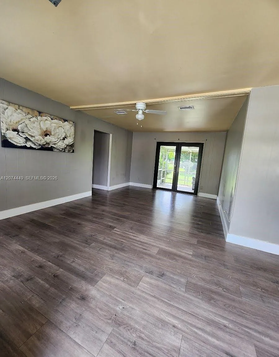 Sandalfoot Cove Sec 1 — Photo 3