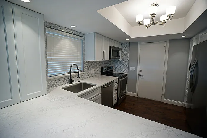 3323 W Swann Ave — Photo 7