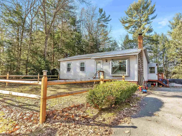11 Hastings Circle, Hinsdale, NH 03451
