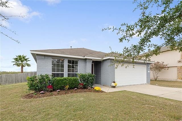 1st image of 574 Covent Dr