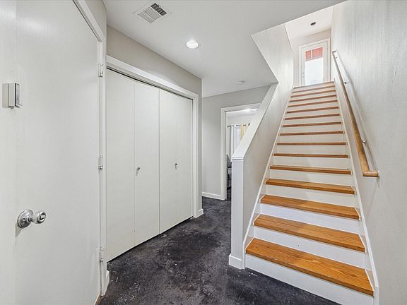 2nd image of 6111 Gehring St