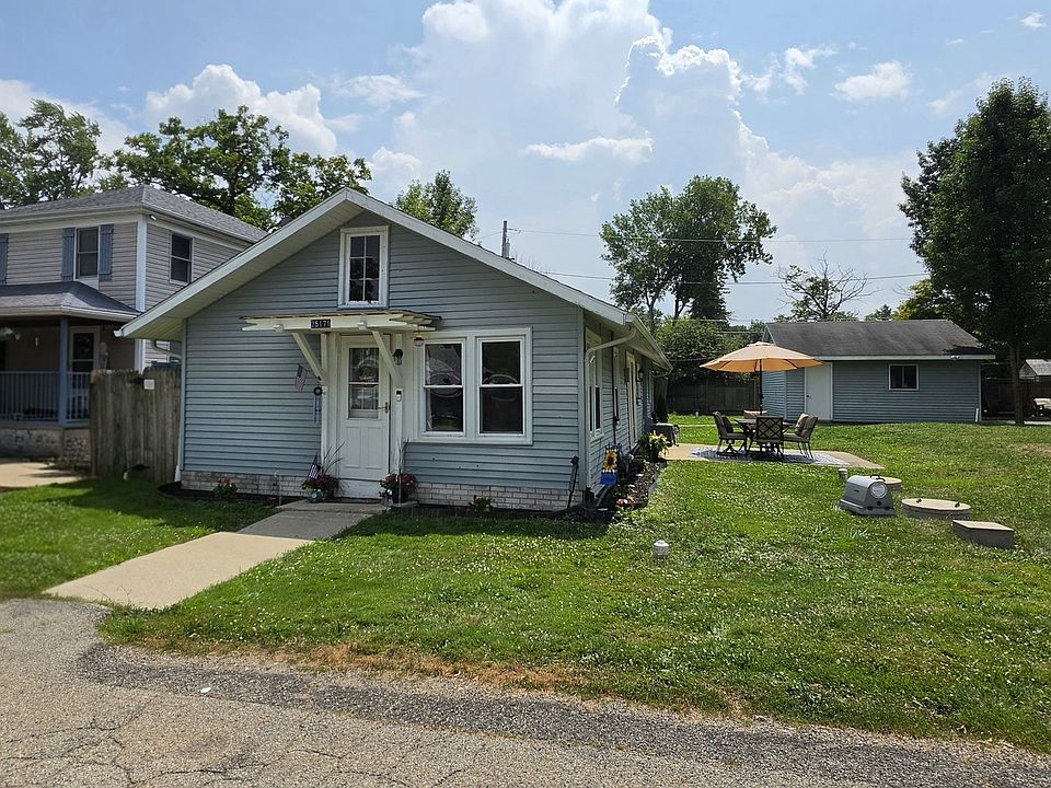 1st image of 25171 W Linden Ln
