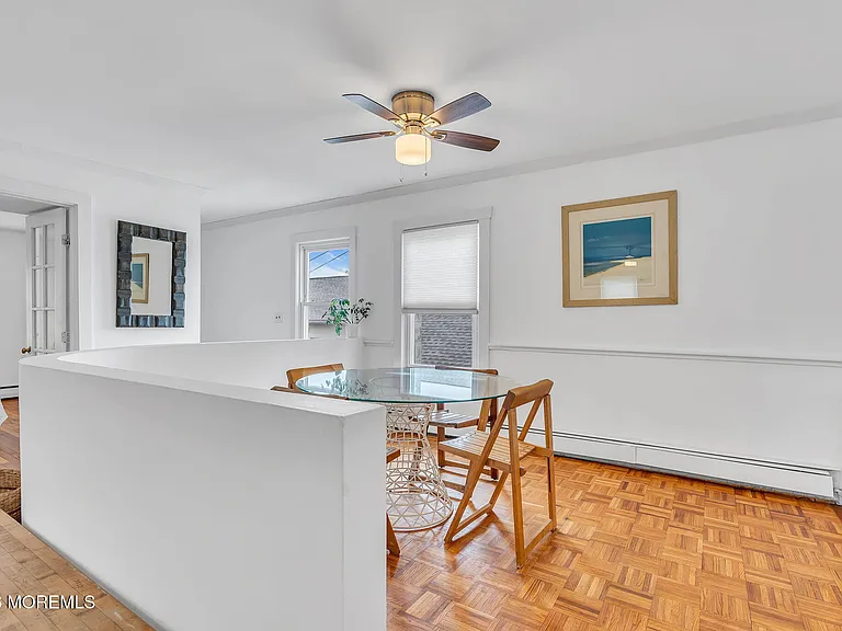 1227 Bay Ave — Photo 9
