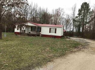 1365 Seaton Loop, Crump, TN 38310