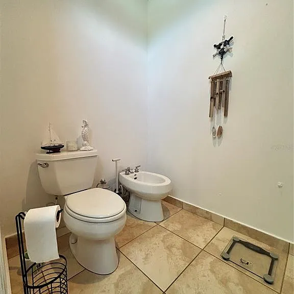 345 Calle Tulipan — Photo 11