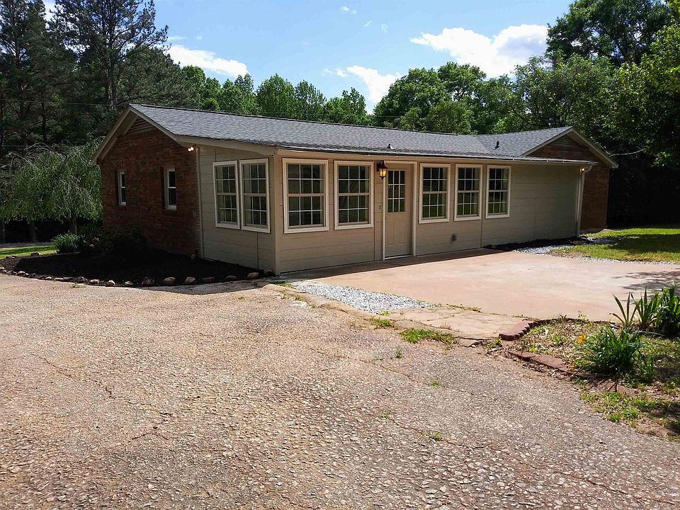 615 Dairy Rd, Spartanburg, SC 29307 Zillow