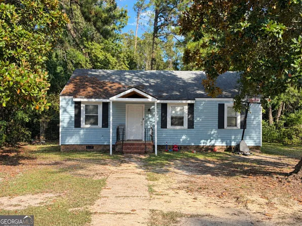 115 Plum St, Sylvania, GA 30467
