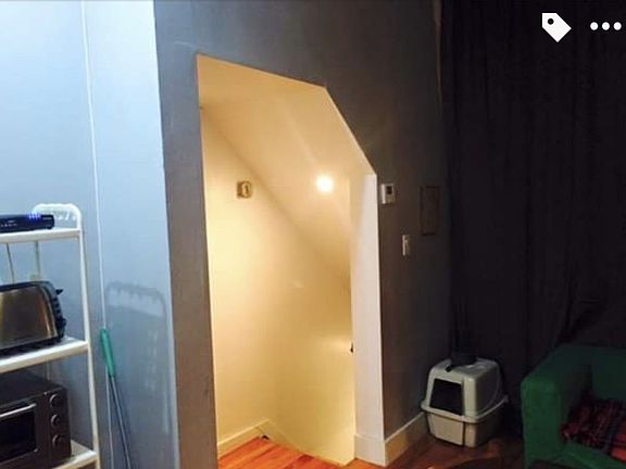 5th image of 319 Harman St APT 1L