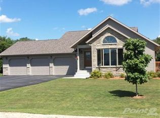 1511 E Orchard Dr, Edgerton, WI 53534