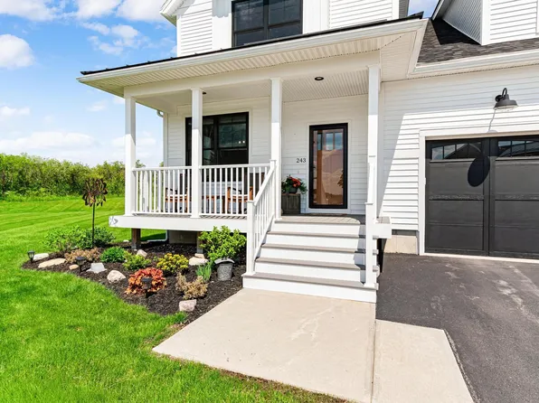 243 Aurora Road, South Burlington, VT 05403
