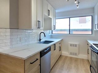 2400 N 15th St SW #29, Calgary, AB T2T5S3