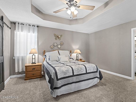 4th image of 10390 Stoney Creek Ct