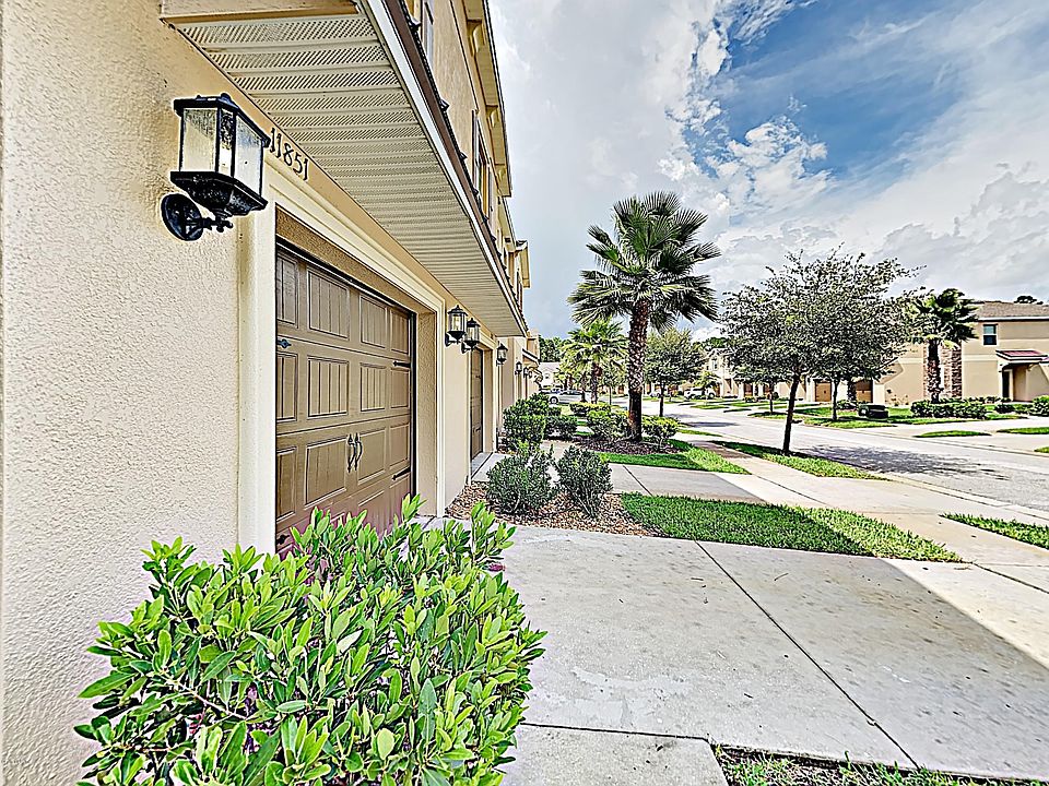 1st image of 11851 Greengate Dr