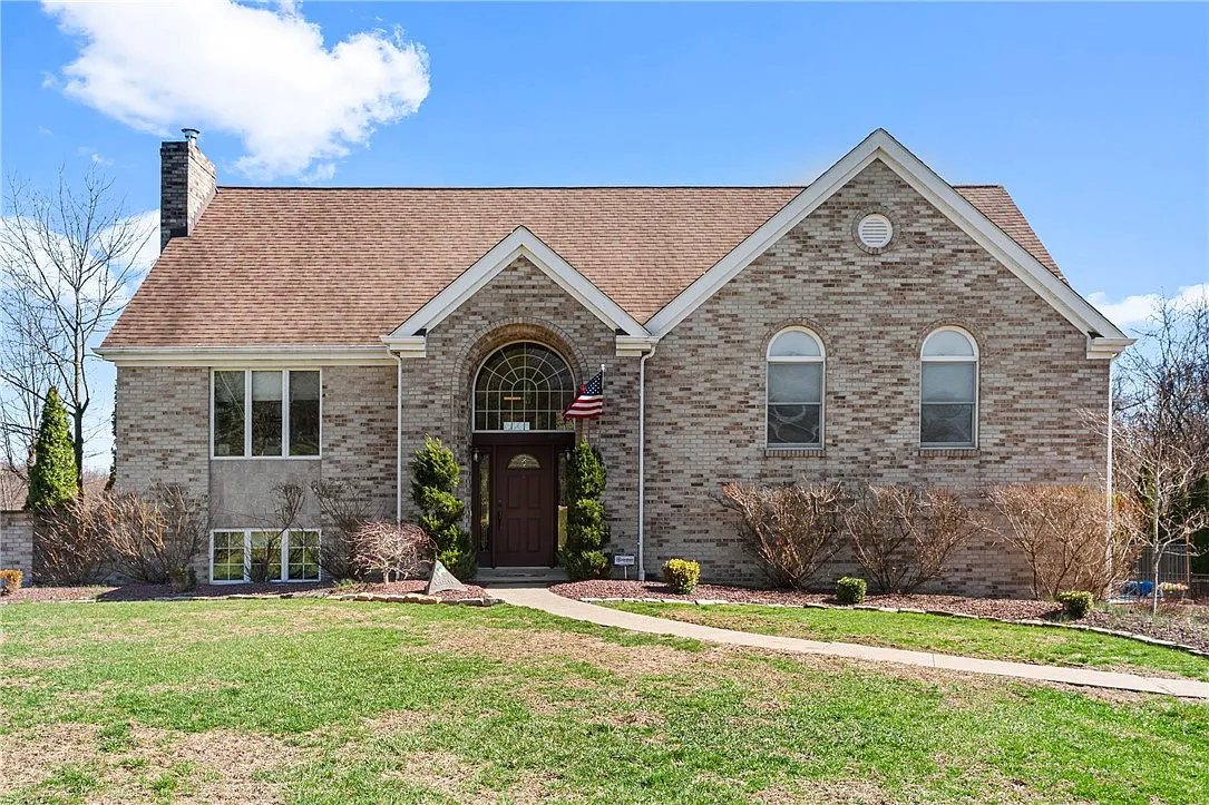6618 Willem Dr photo 1