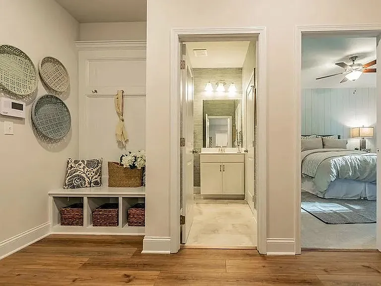 7930 Tiberon Pkwy — Photo 21