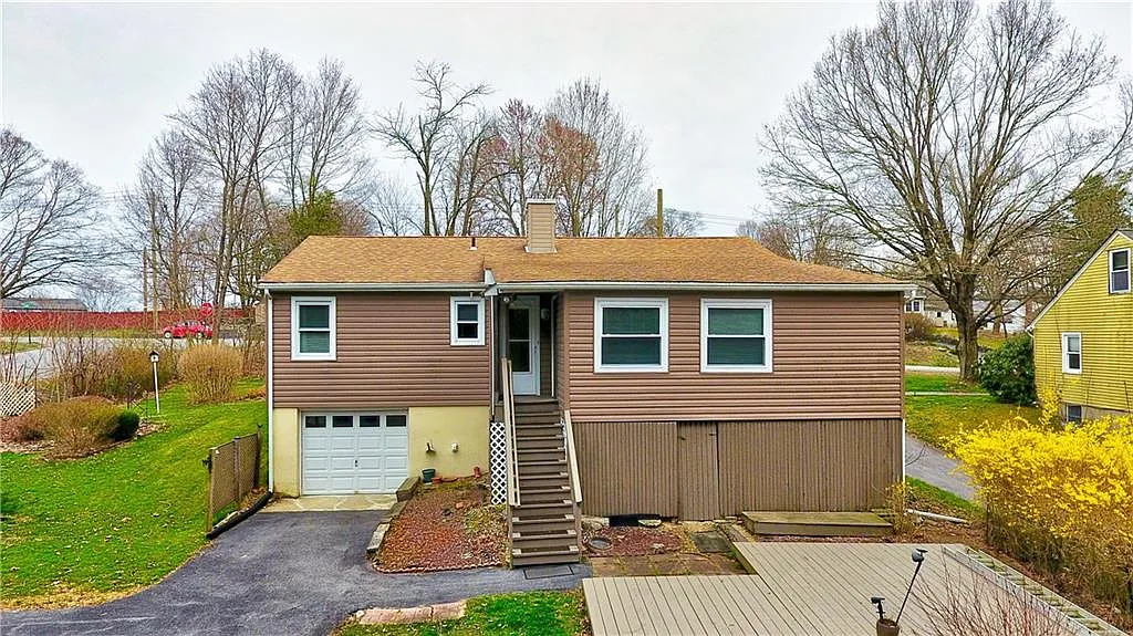 3 bed, 1108 sqft, $4,000 — Photo 2