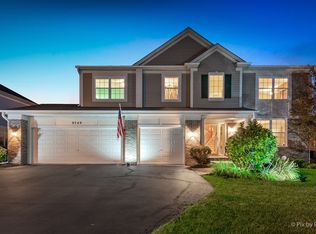 9749 Fairfield Rd, Huntley, IL 60142