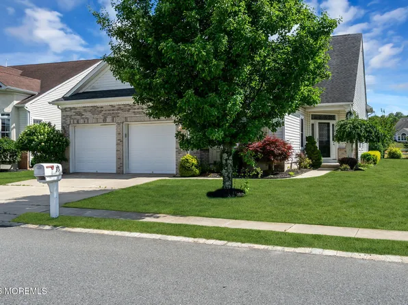 33 Mantoloking Lane, Waretown, NJ 08758