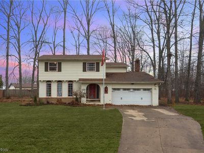 112 Hickory Hollow Dr, Amherst, OH, 44001
