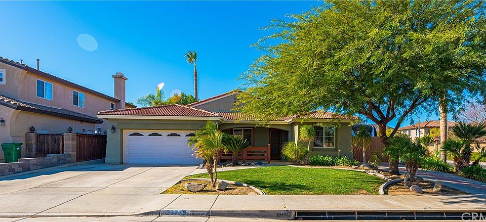 1st image of 23773 Fieldcrest Ln