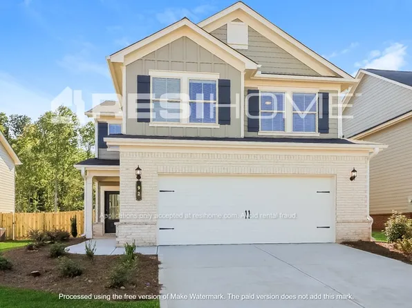 84 Rockaway Dr N, Dawsonville, GA 30534