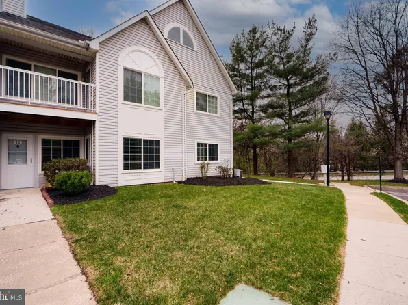 11 Kilcolman Ct, Lutherville Timonium, MD 21093