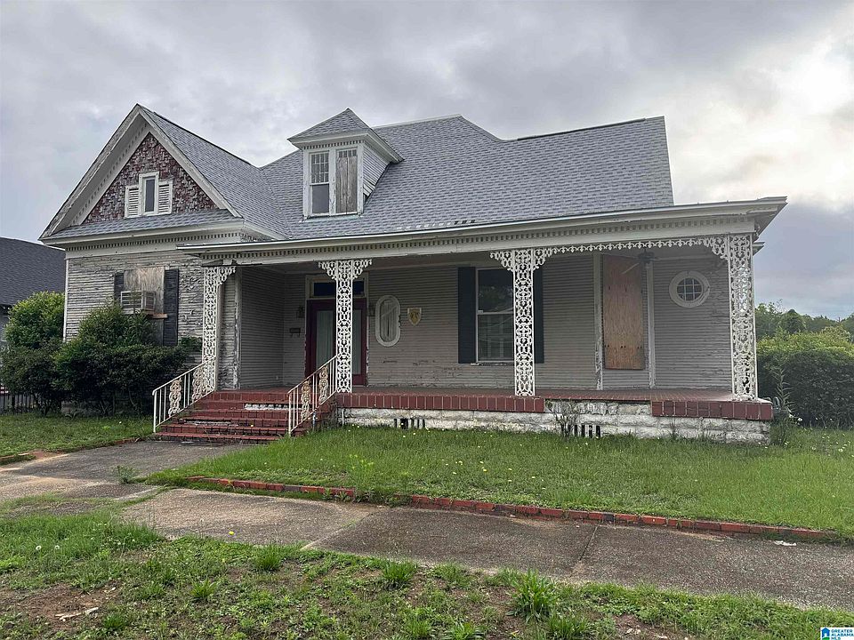 1st image of 710 Pettus St