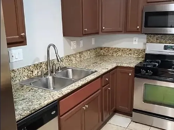 1460 Obispo Ave APT B, Long Beach, CA 90804