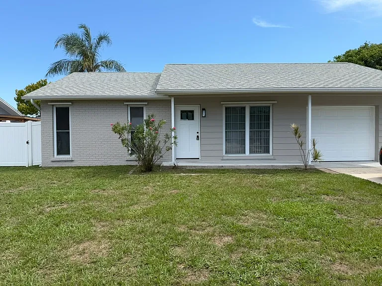 7608 Humboldt Ave — Photo 1