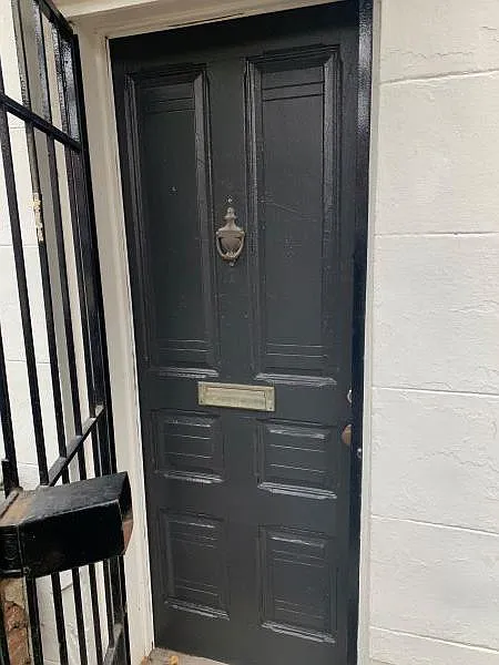 Studio, $1,600 — Photo 2