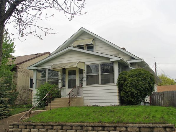 1179 Charles Ave