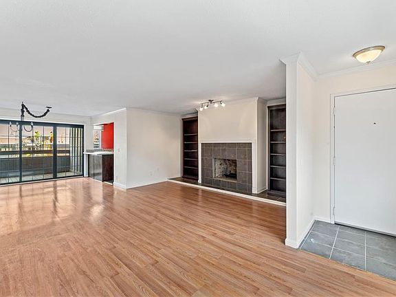 4th image of 4056 Warwick Blvd APT 11