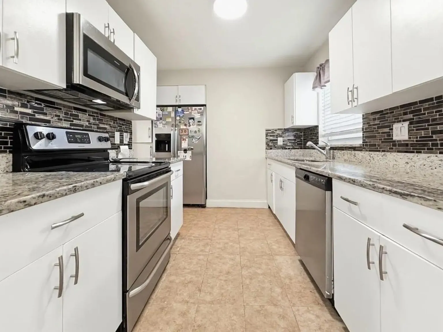 3 bed, 1651 sqft, $2,400 — Photo 3
