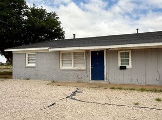 1732 E Dartmouth St, Lubbock, TX 79403