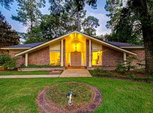 6619 Glenn Lakes Dr, Houston, TX 77069