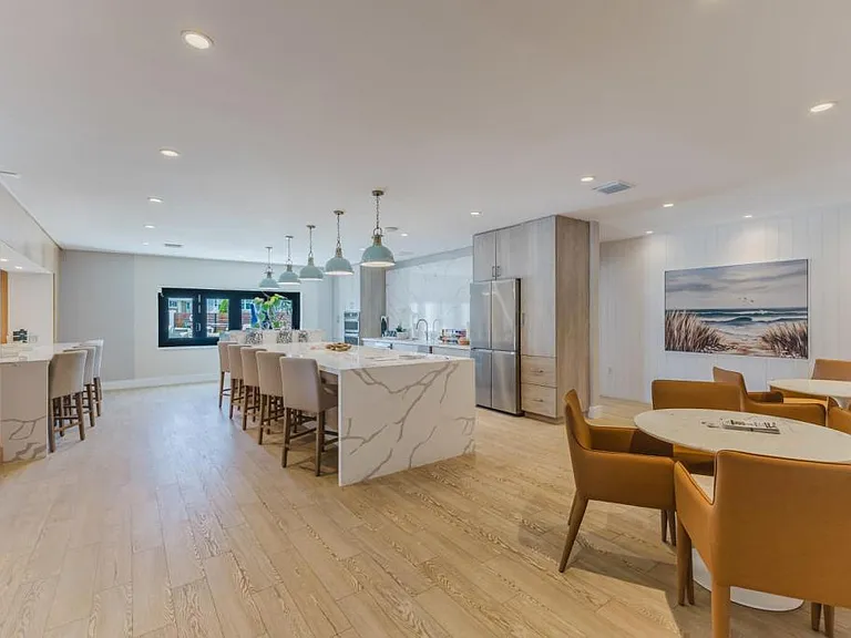 11596 Palm Dr — Photo 62
