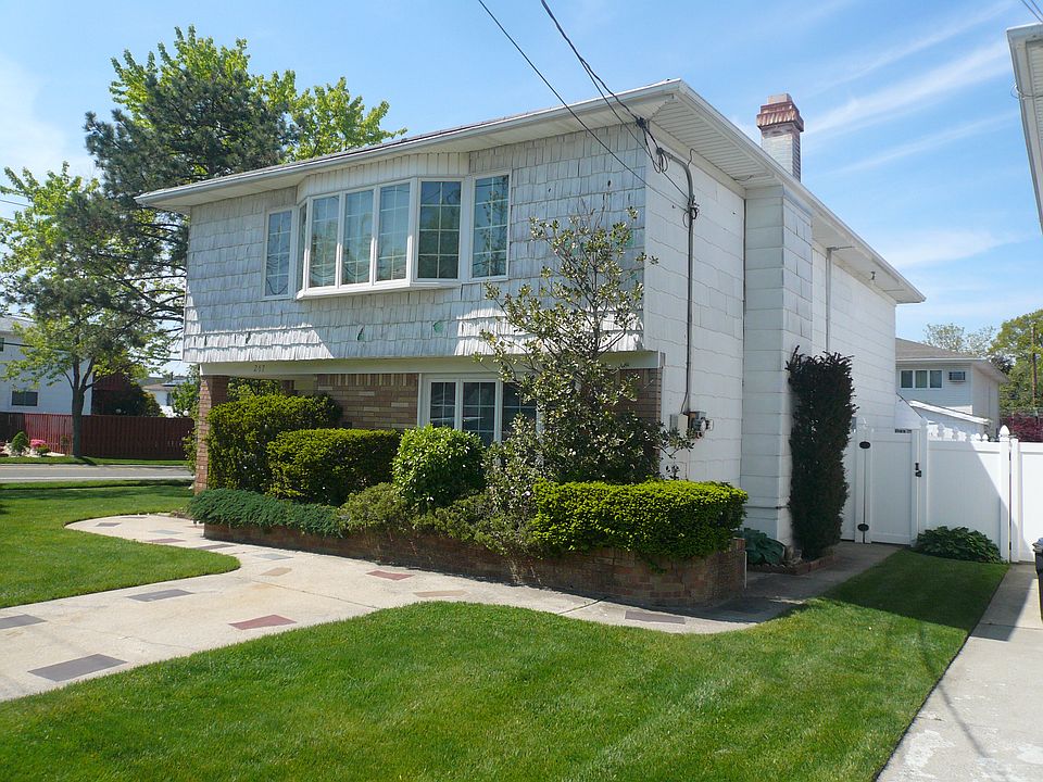 1st image of 247 Park St