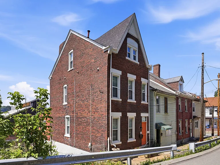 5641 Carnegie St — Photo 37