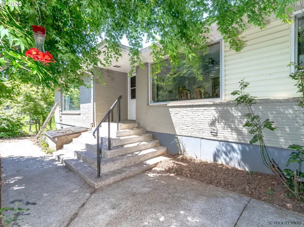 10433 SE 282nd Ave, Boring, OR 97009