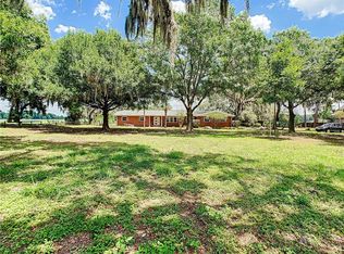 4031 Moores Lake Rd, Dover, FL 33527