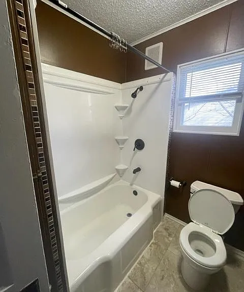 3311 S Jackson Ave — Photo 5
