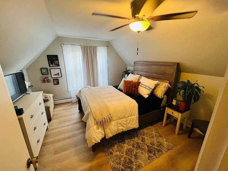 39 Beacon St #2 — Photo 8