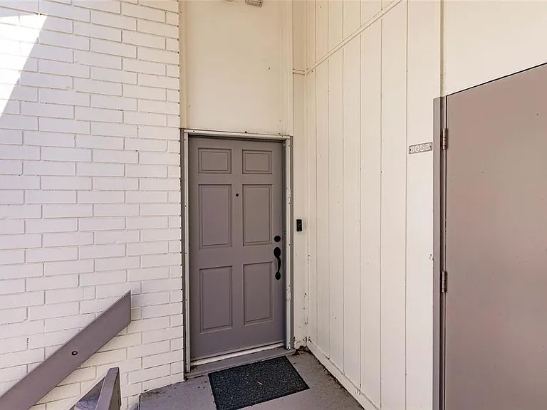 6053 E Peppertree Way #118 — Photo 1